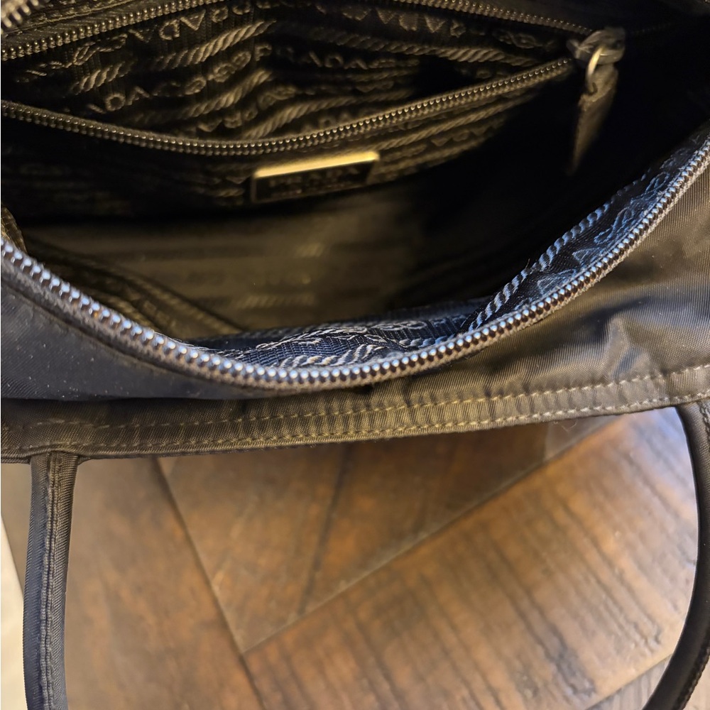 Prada bag and wallet bundle - Picture 4 of 7